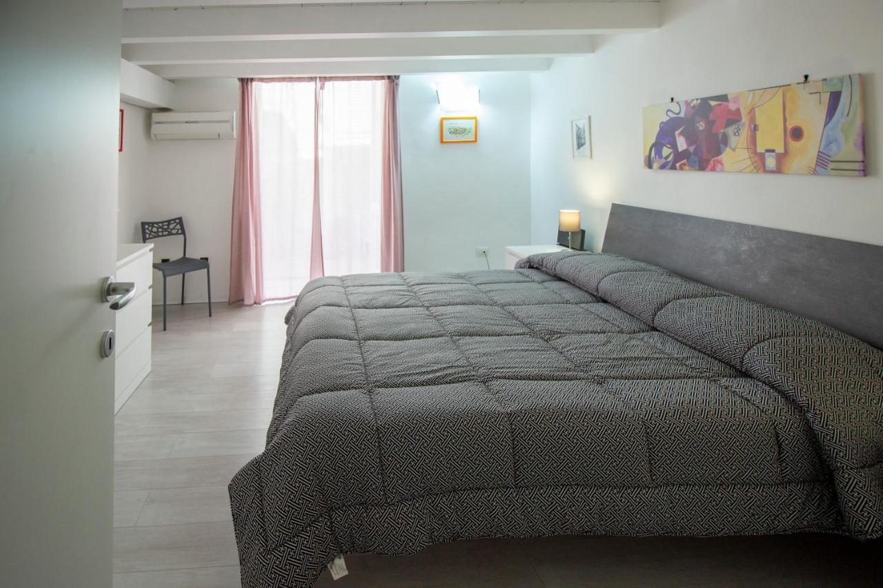 Maniace Homes - Federico & Angelica By Ortigia Apartments Syracuse Bagian luar foto