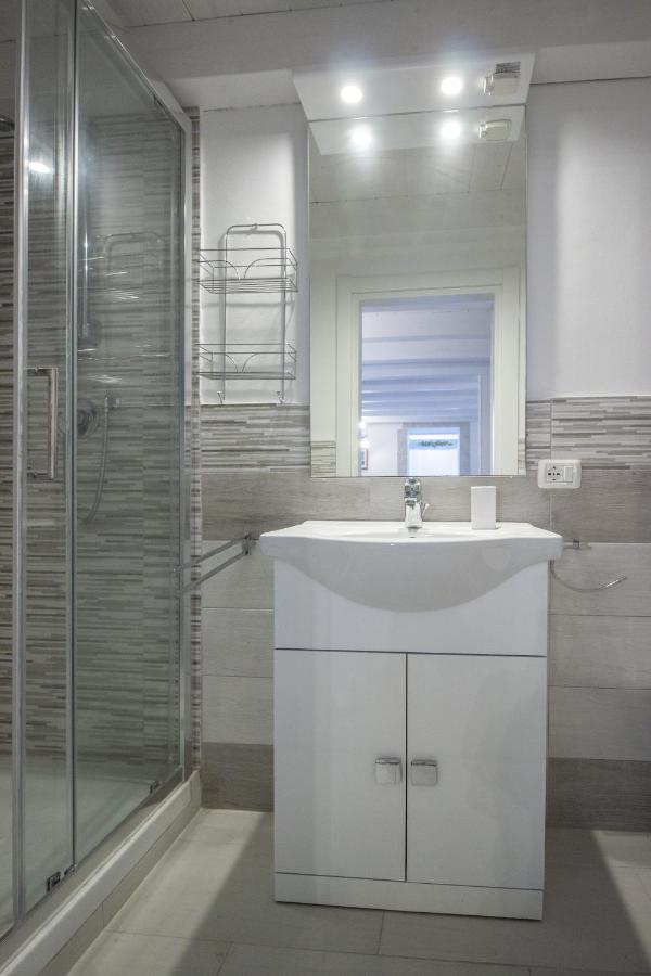 Maniace Homes - Federico & Angelica By Ortigia Apartments Syracuse Bagian luar foto