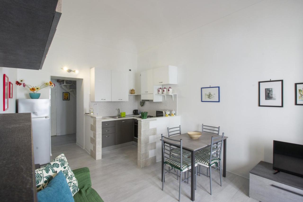 Maniace Homes - Federico & Angelica By Ortigia Apartments Syracuse Bagian luar foto